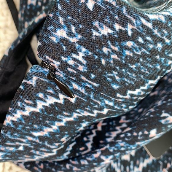 Guess Beca dress size 10 new with tags - Picture 4 of 10